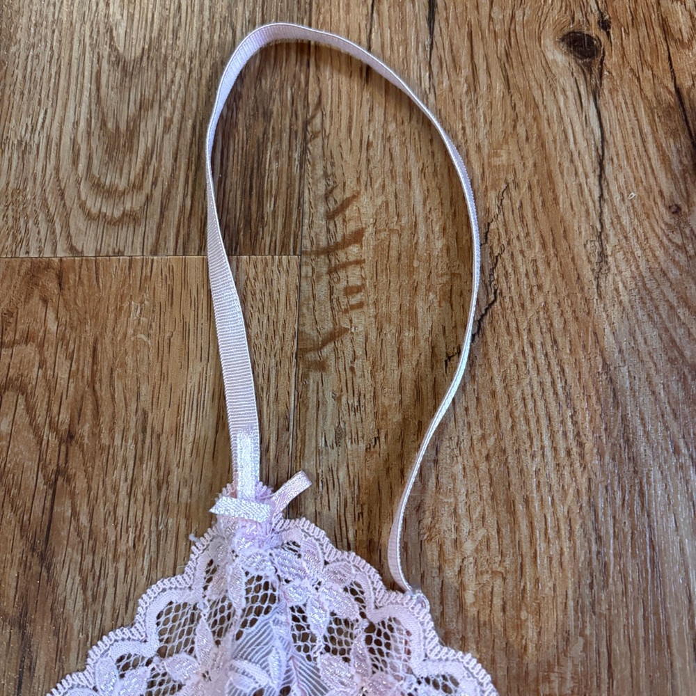 Rampage Floral Pink Tank Top - Picture 4 of 6